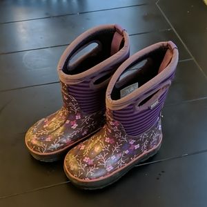 Bogs Boots Toddler size 8